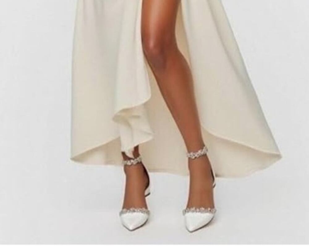 Em. MSRP $89 NWOB XYD WHITE POINTED TOE RHINESTONE D'ORSAY WEDDING FLATS ♡SZ 8♡